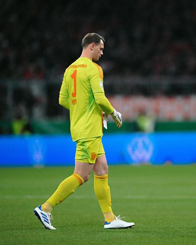 ayx-阿贾克斯发布备战花絮；关键时刻遗憾出局；德国杯任务艰巨；资深球员宣示担当的简单介绍